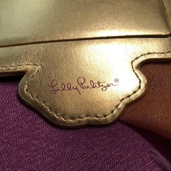 🦩Lilly Pulitzer shell shaped travel contact belt buckle + tag for your bag - Picture 3 of 9